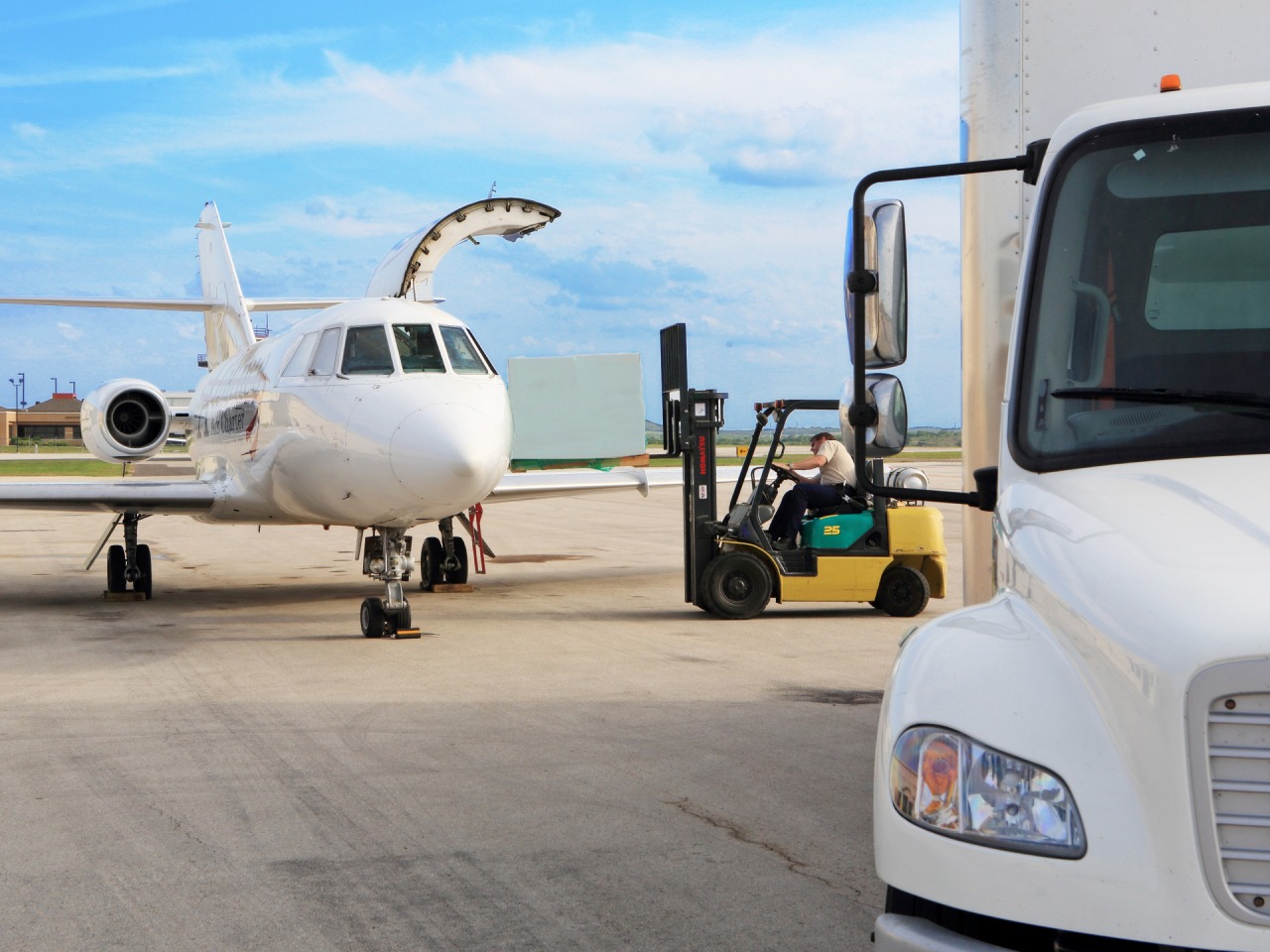 RXO Import/Export Logistics