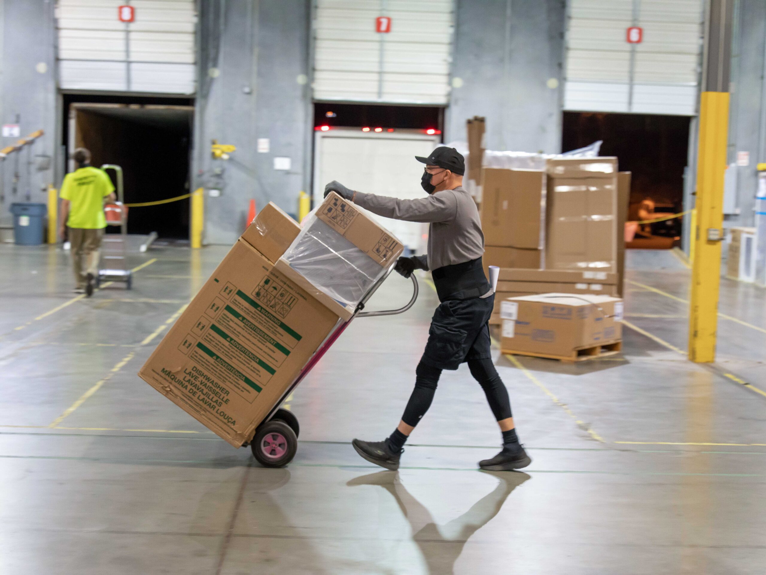 Last Mile Delivery Solutions-RXO