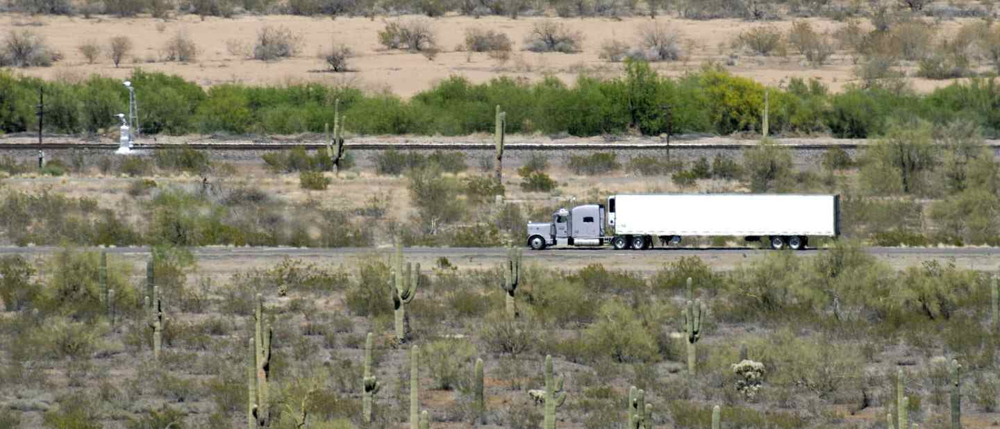 Rely on a trusted Mexico freight forwarder.-RXO